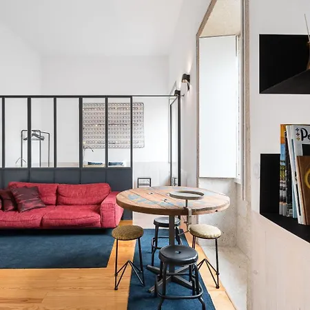 아파트 Guestready - Cosy In The Historic Heart Of *